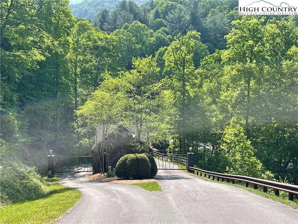 $25,000 | Lot 5 Granite Ridge, Jefferson, NC 28640