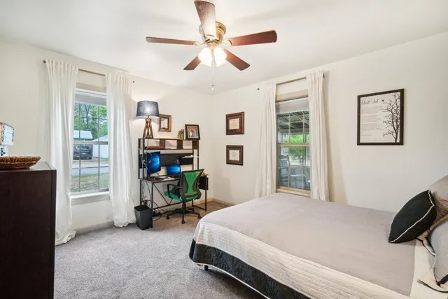 $375,000 | 801 Bishop Street, Smithville, TX 78957