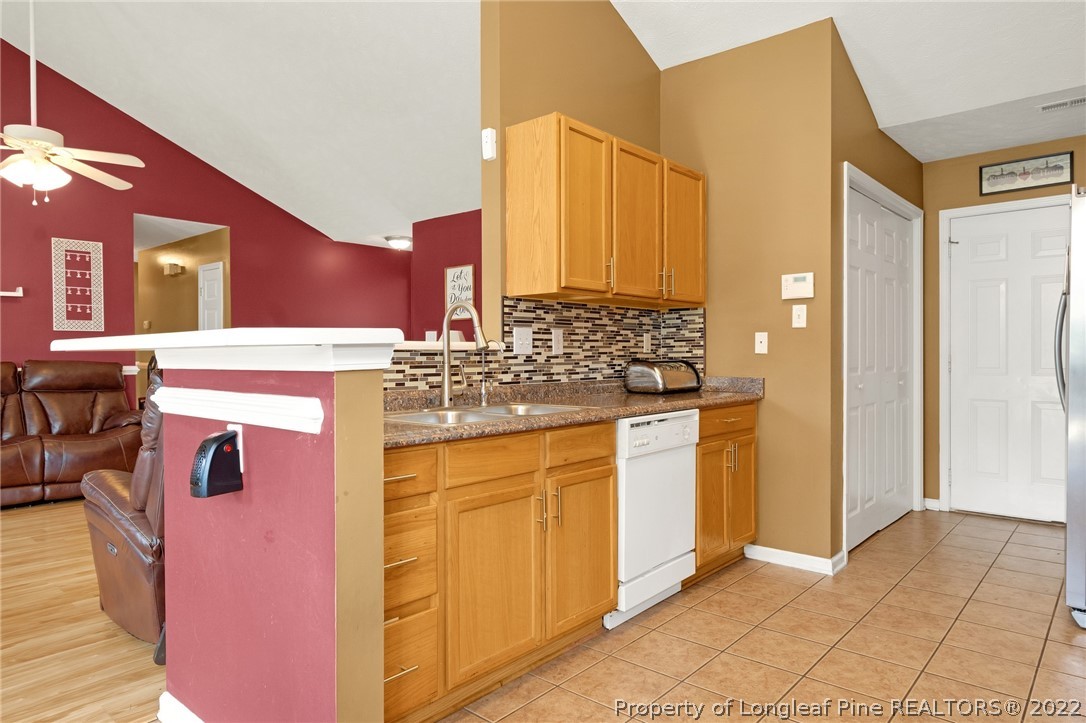 127 Quail Ridge Drive Raeford, NC 28376 - Photo 13 of 35 Gallery Image 13