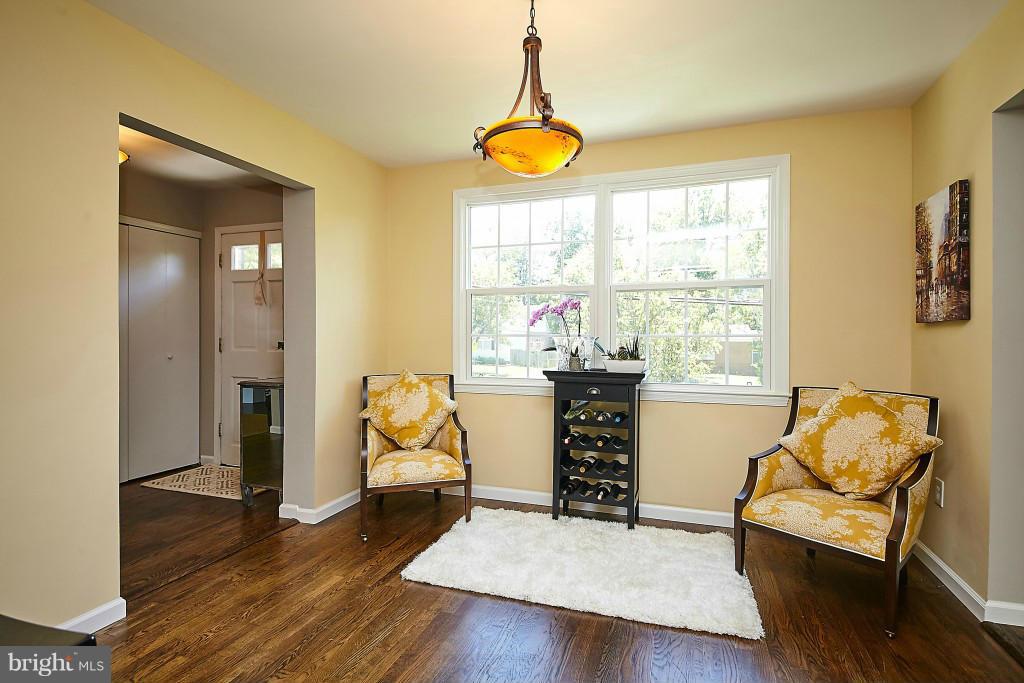 8718 Old Courthouse Road Vienna, VA 22182 - Photo 8 of 30 Breakfast Area