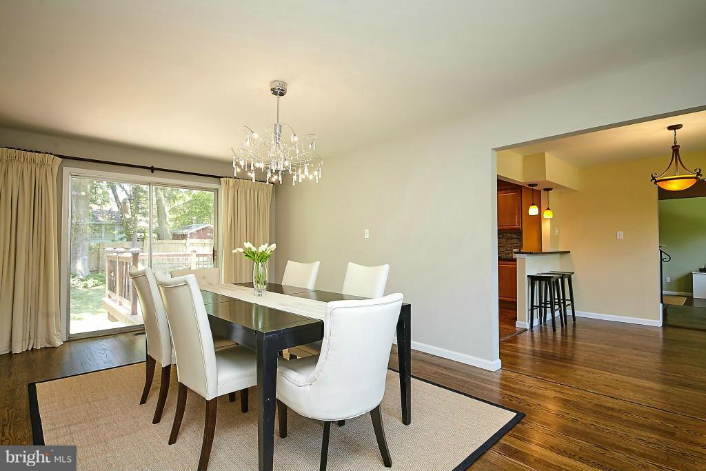8718 Old Courthouse Road Vienna, VA 22182 - Photo 10 of 30 Dining Room
