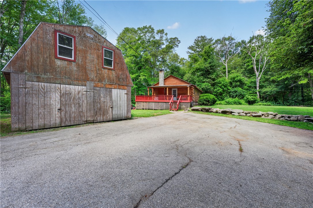 183 S Road Exeter, RI 02822 - Photo 4 of 19