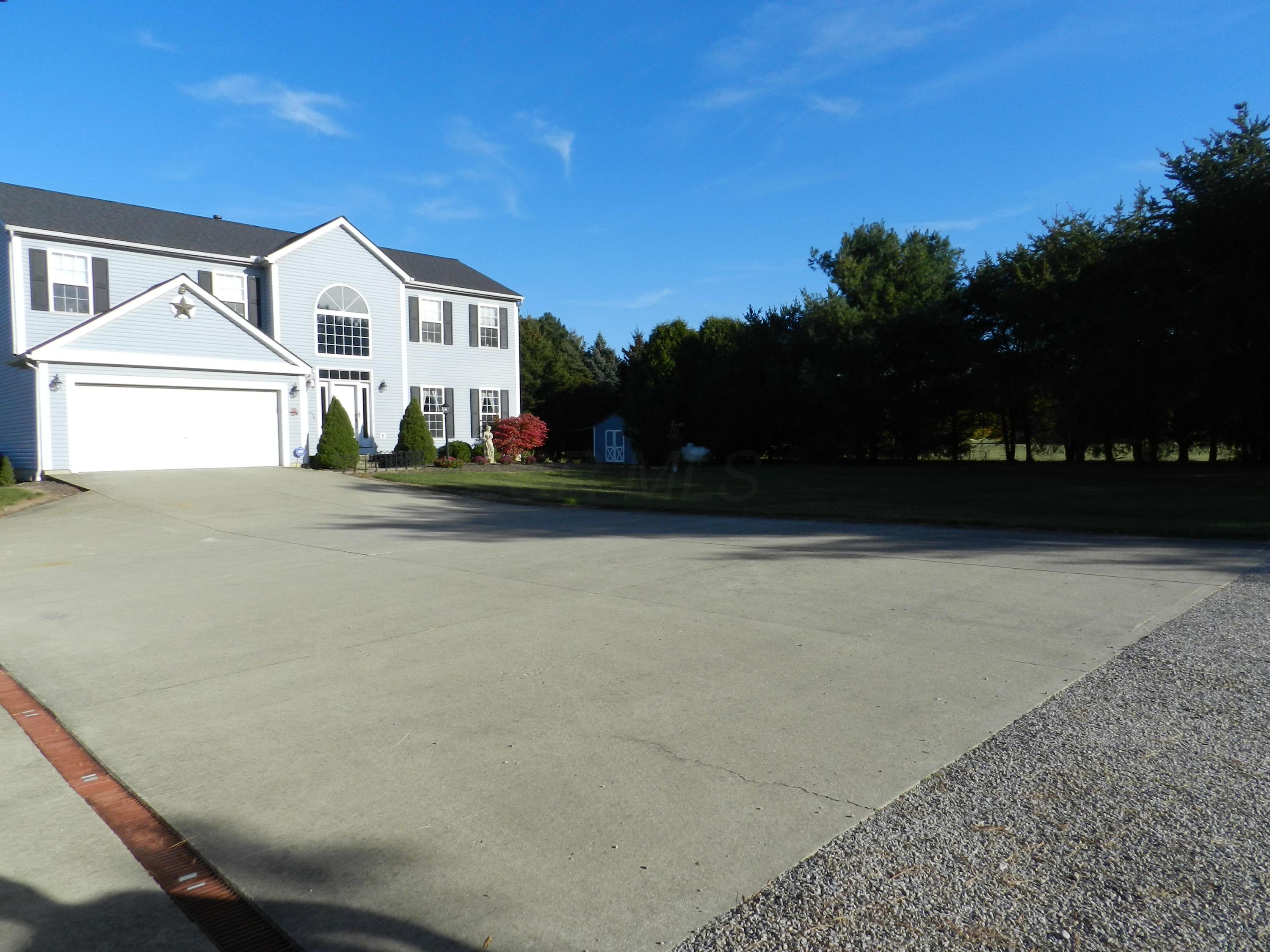 1954 River Road Delaware, OH 43015 - Photo 4 of 35