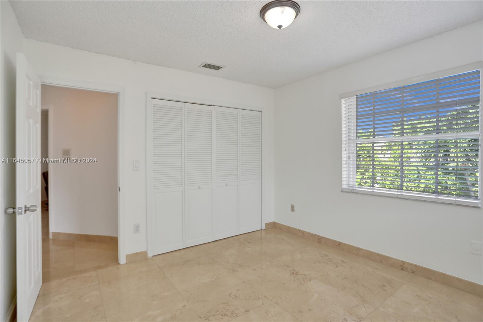 15591 Southwest 42nd Lane Miami, FL 33185 - Photo 33 of 60