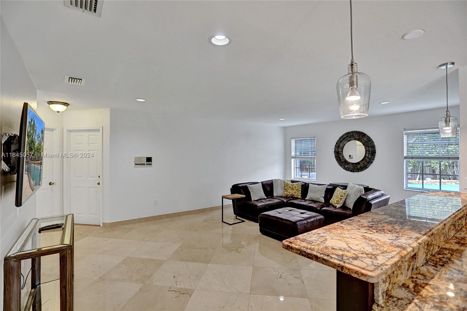 15591 Southwest 42nd Lane Miami, FL 33185 - Photo 9 of 60