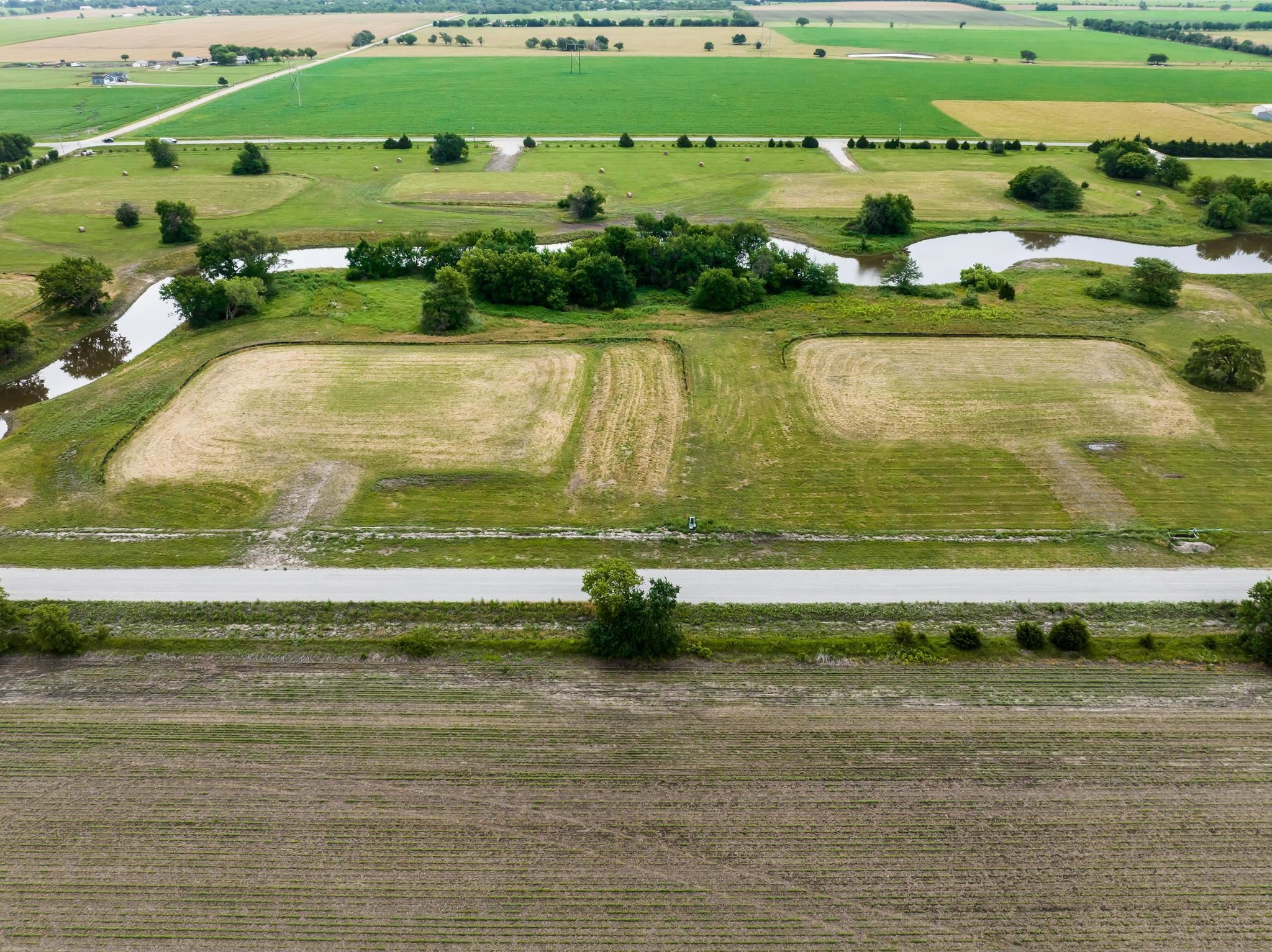 S30 T26 R03e Benton, KS 67017 - Photo 11 of 17
