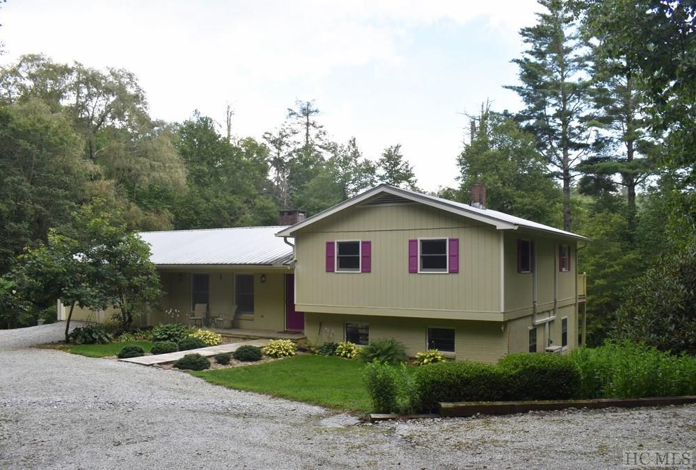 114 Picklesimer Road Highlands, NC 28741 - Photo 3 of 42 Gallery Image 3