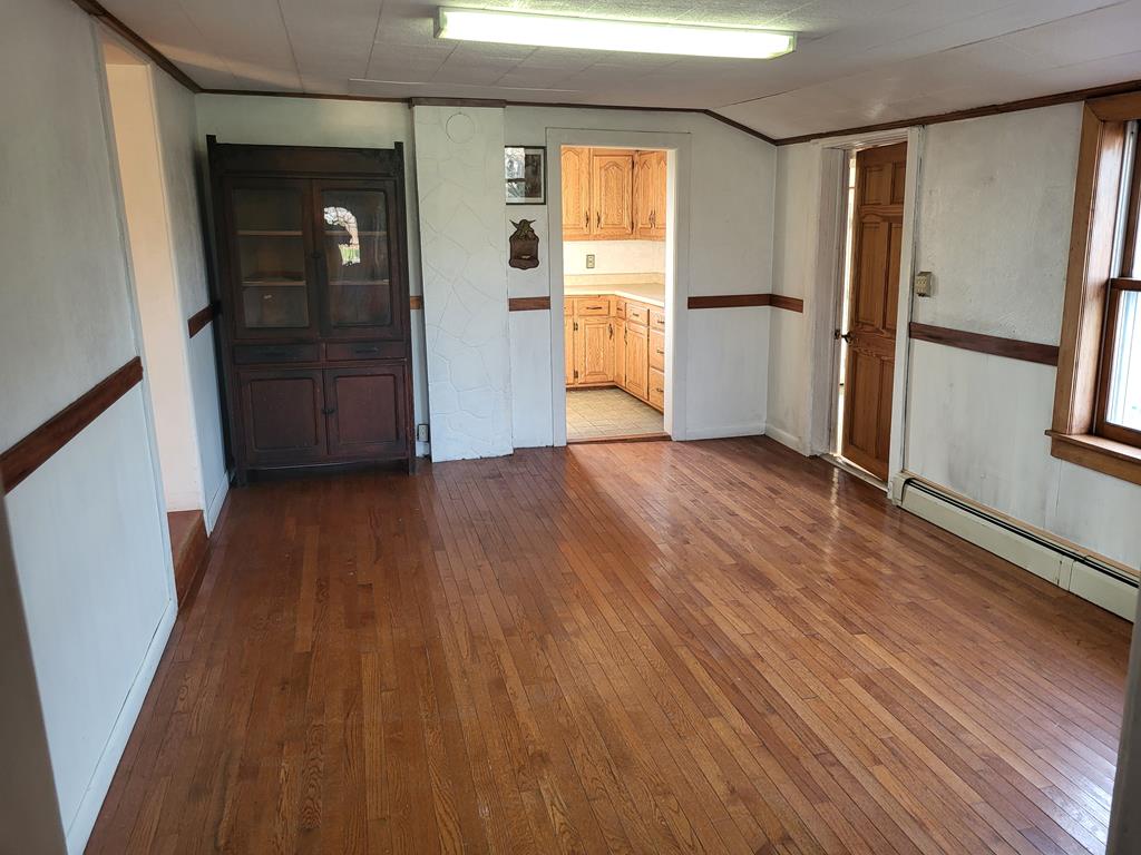 6602 Center Road Sturgeon Bay, WI 54235 - Photo 8 of 27 Gallery Image 8