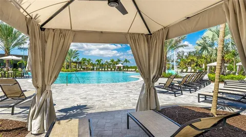 $2,390,000 | 8232 Summer Night Road, Sarasota, FL 34241
