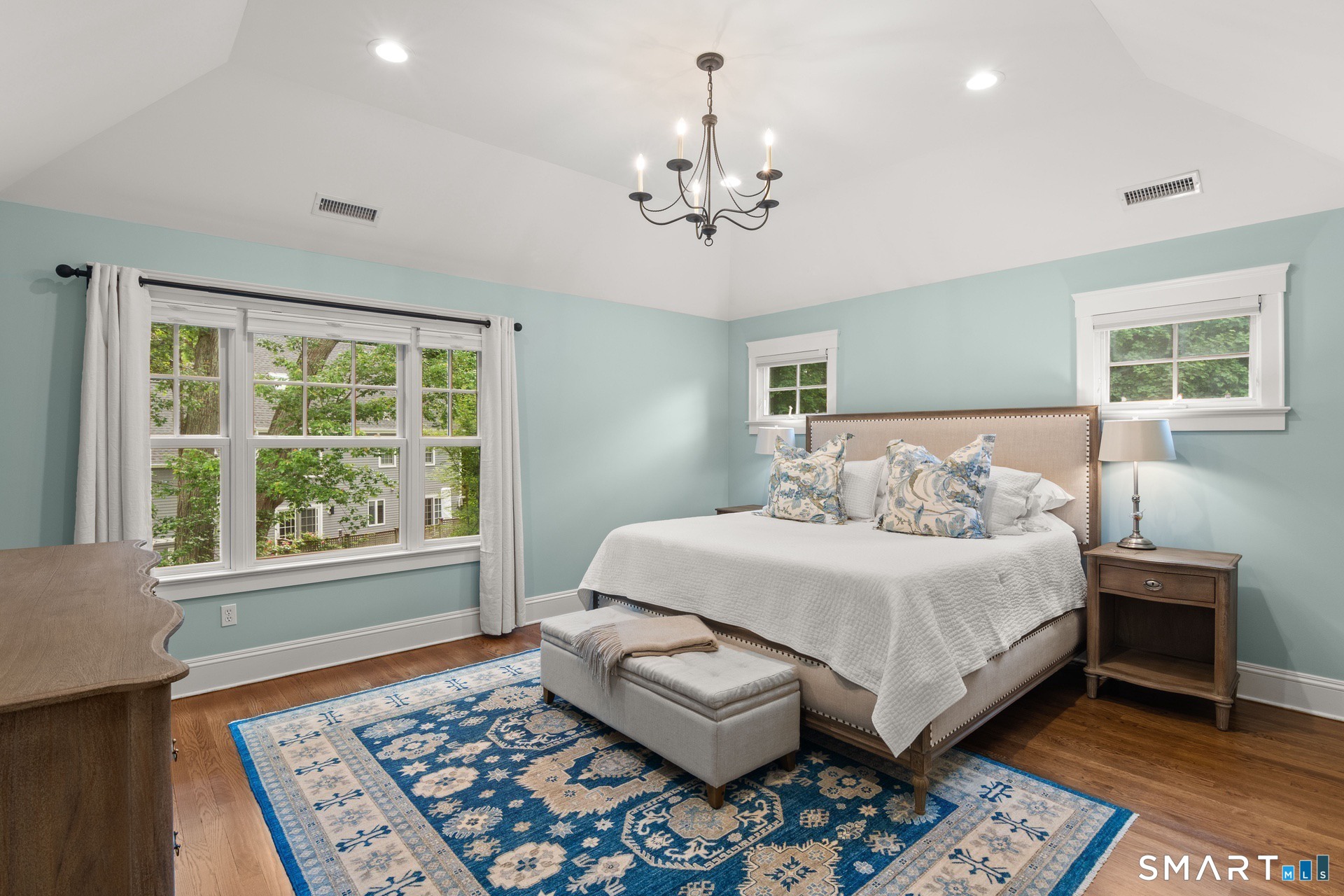 1644 Boston Post Road Darien, CT 06820 - Photo 22 of 40 Gallery Image 22