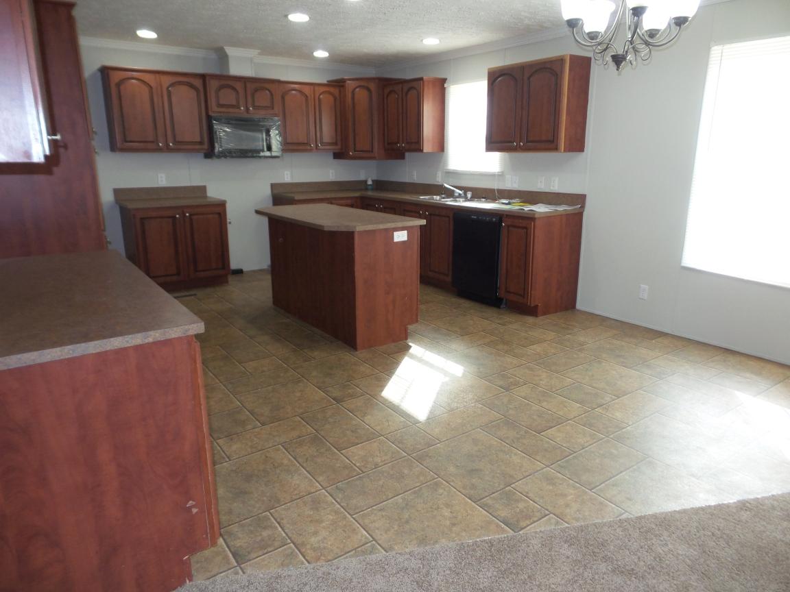 142 Raines Road Wartburg, TN 37887 - Photo 6 of 24 20180918_171507