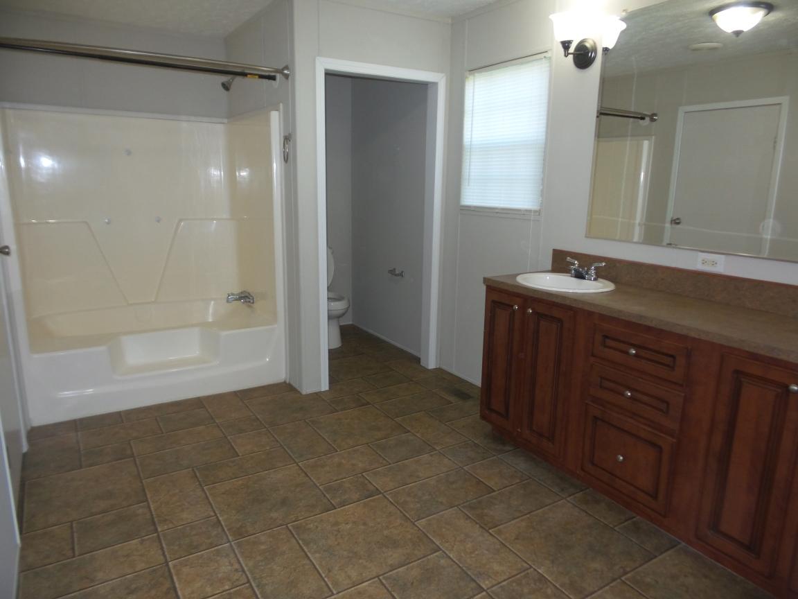 142 Raines Road Wartburg, TN 37887 - Photo 10 of 24 20180918_171612