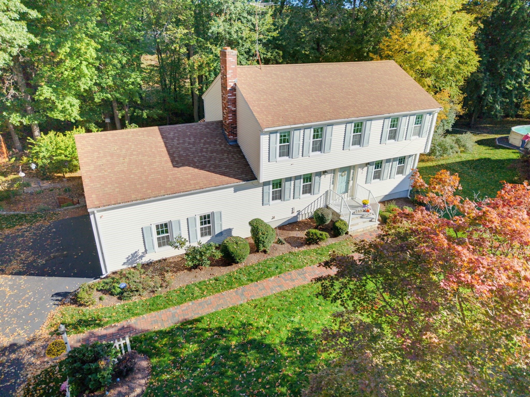 39 Janock Road Milford, MA 01757 - Photo 2 of 37 Gallery Image 2