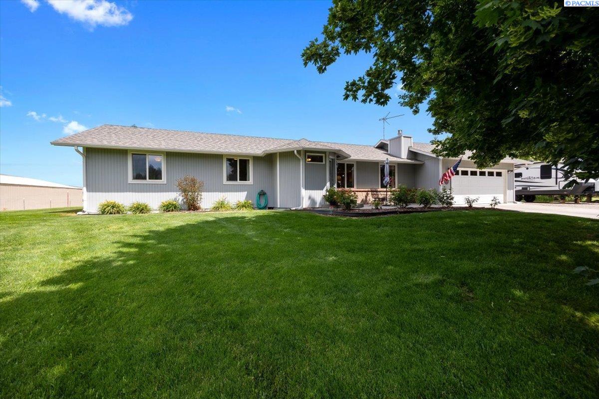 96604 East Clover Road Kennewick, WA 99338 - Photo 6 of 48 Gallery Image 6