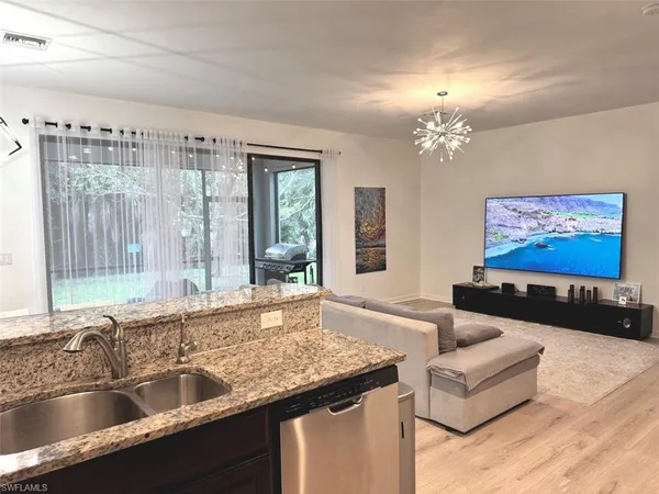 $455,000 | 15286 Summit Pl Circle, Unit 175, Naples, FL 34119