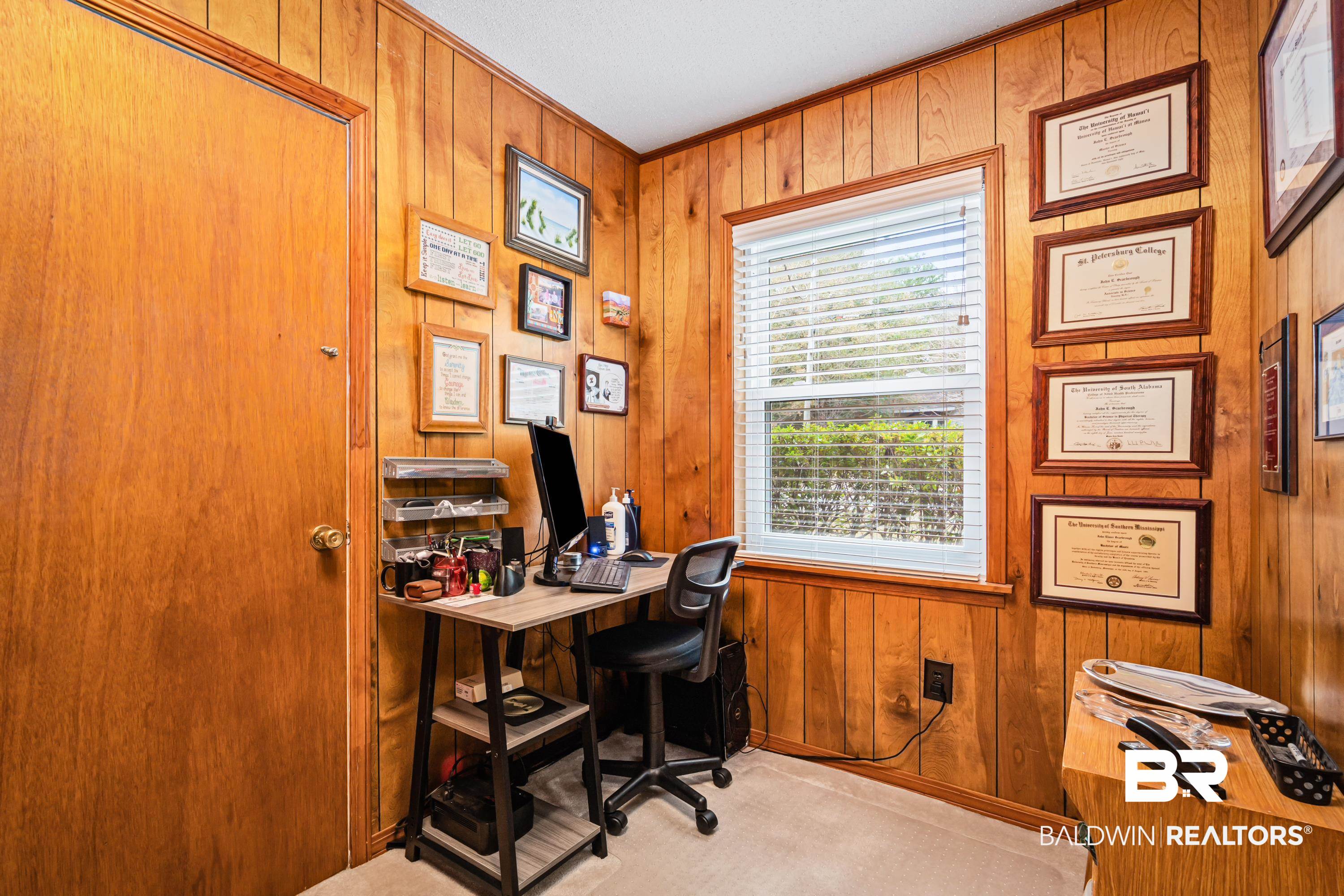 301 Byron Avenue East Mobile, AL 36609 - Photo 9 of 18