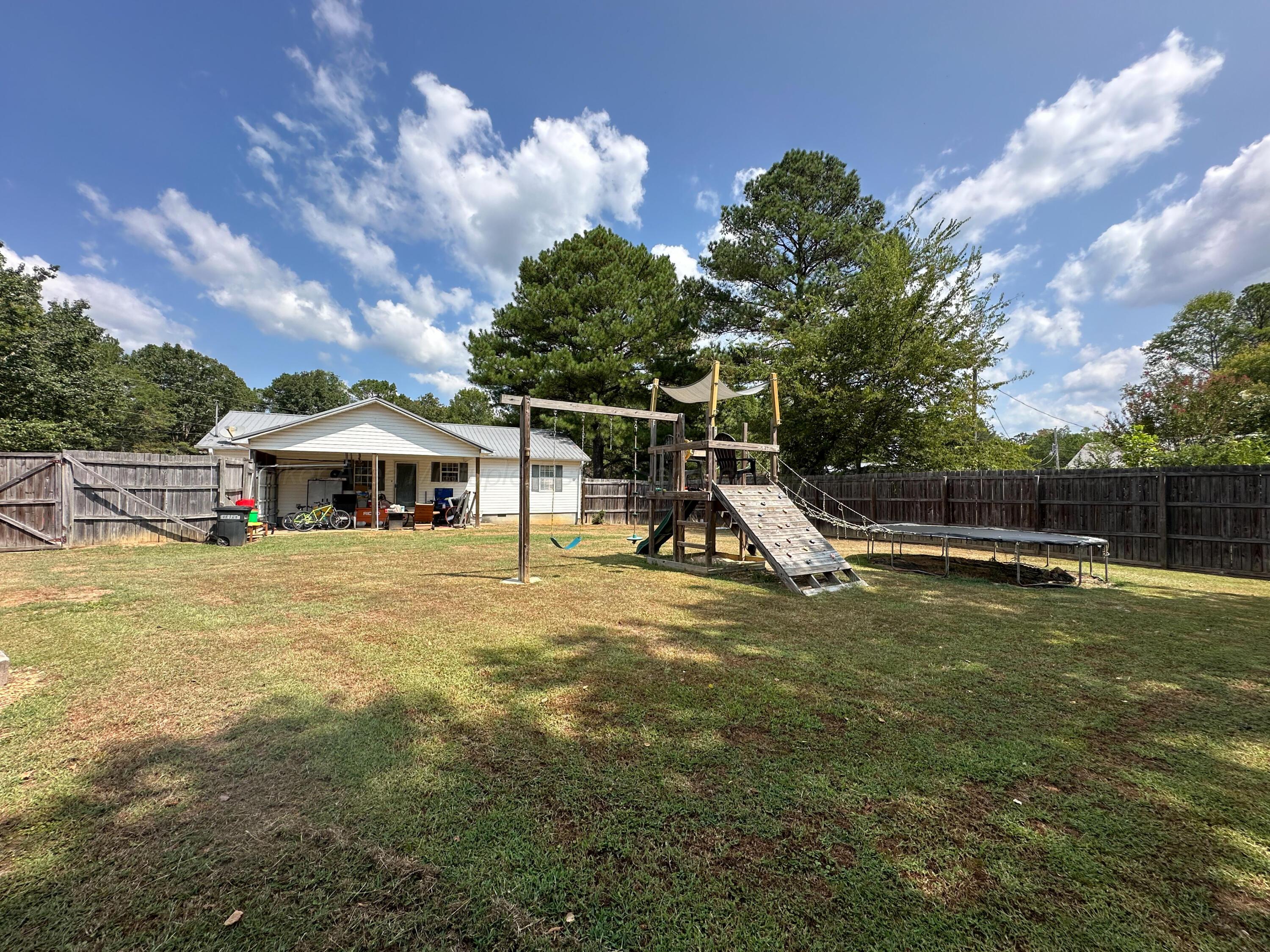 205 Ollie Miller Road Jasper, AL 35504 - Photo 4 of 17 Gallery Image 4