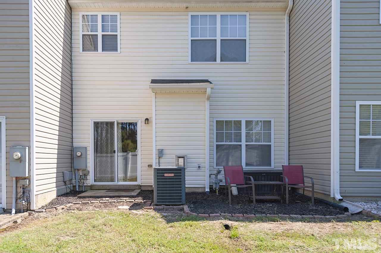 5101 Sandy Banks Road Raleigh, NC 27616 - Photo 2 of 19