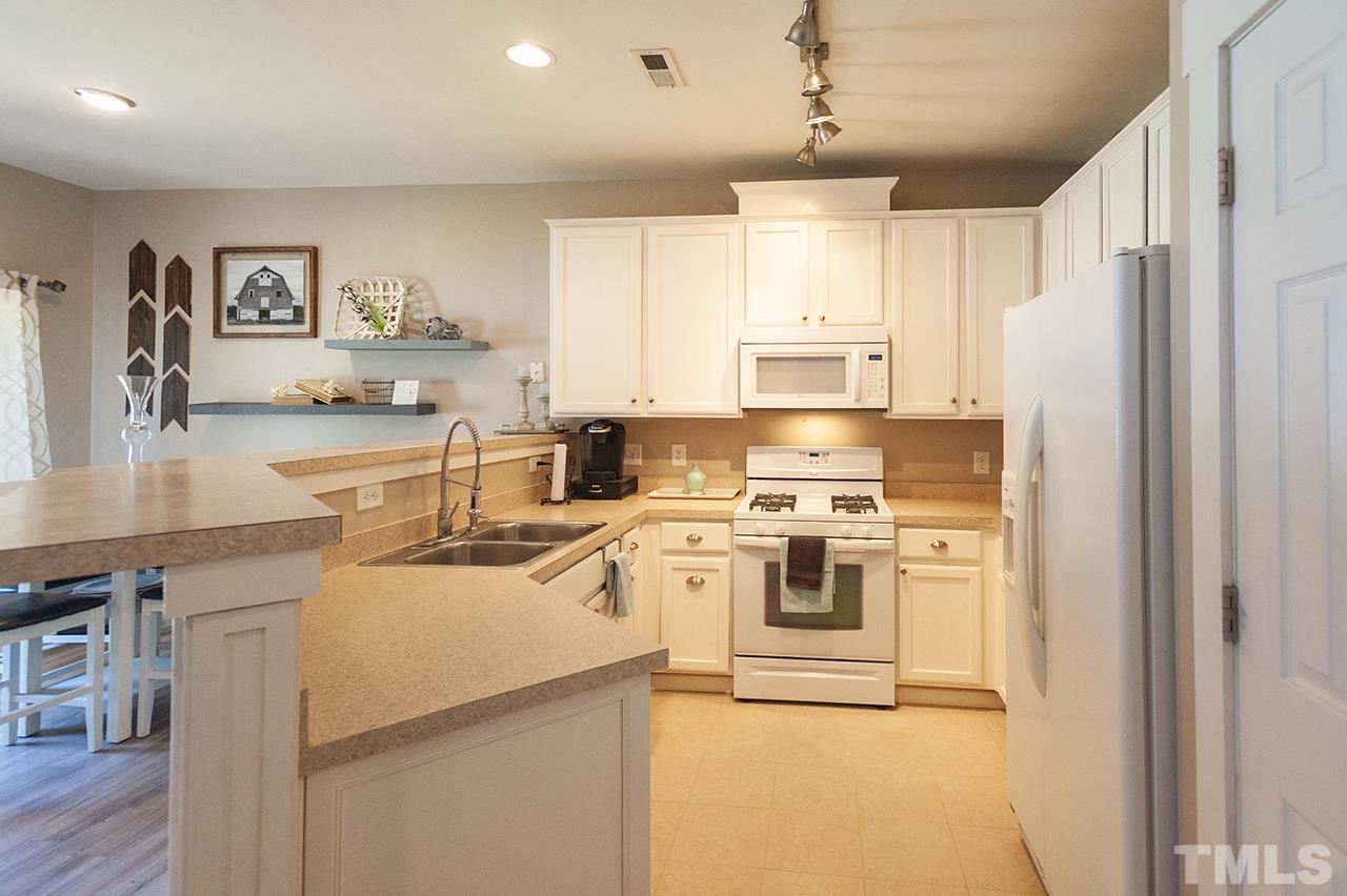 5101 Sandy Banks Road Raleigh, NC 27616 - Photo 4 of 19