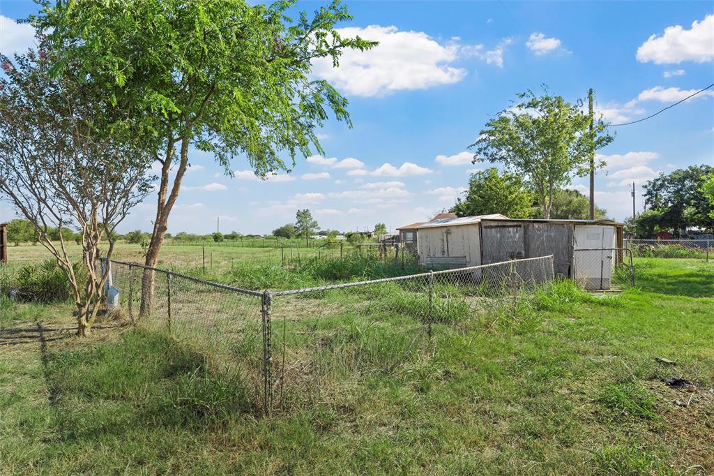 315 Winter Hawk McGregor, TX 76657 - Photo 13 of 15 a view of a backyard