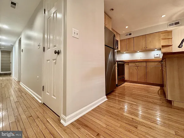 $2,850 | 2017 13th Street Northwest, Unit B, Washington, DC 20009