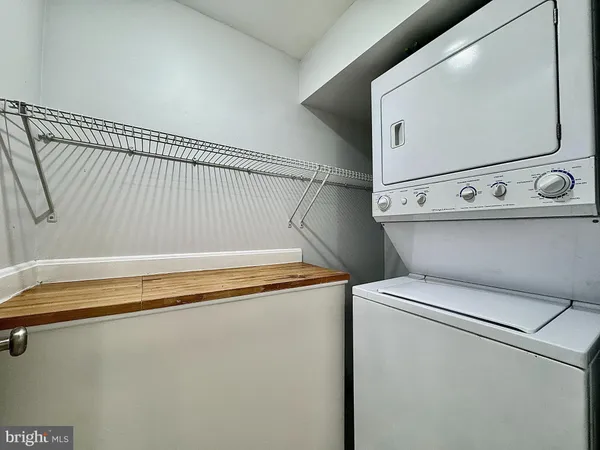 $2,850 | 2017 13th Street Northwest, Unit B, Washington, DC 20009