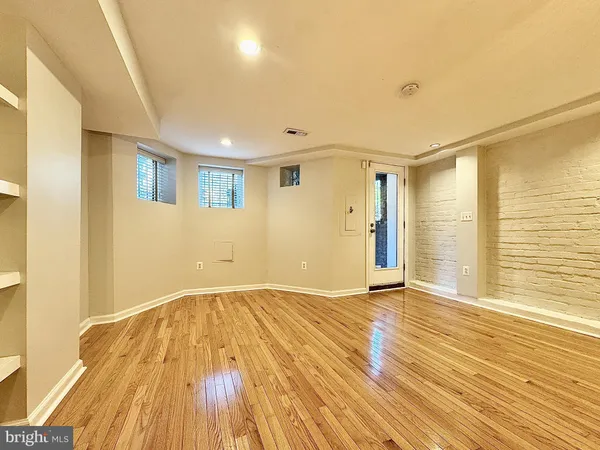 $2,850 | 2017 13th Street Northwest, Unit B, Washington, DC 20009