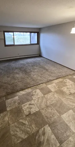 $847 | 1440 9th Street, Unit 2, Granite Falls, MN 56241