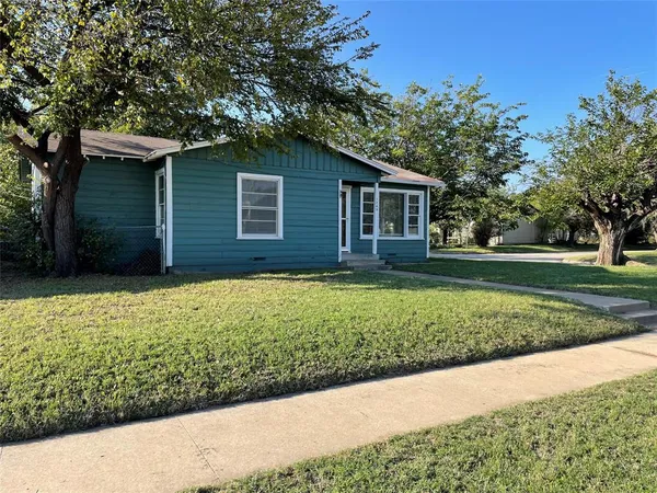 $219,500 | 1749 South 21st Street, Abilene, TX 79602