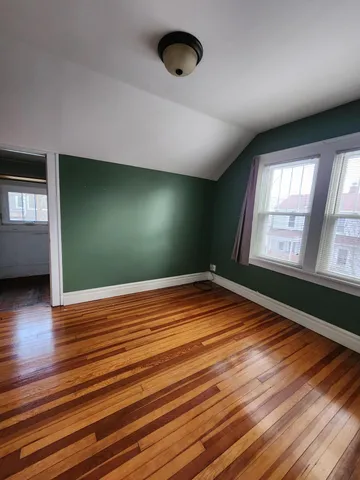 $299,900 | 1614 74th Street, Kenosha, WI 53143