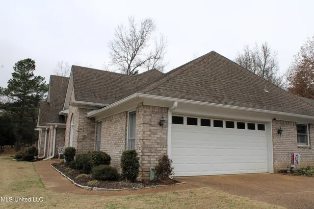 $435,000 | 12190 Whispering Pines Drive, Olive Branch, MS 38654