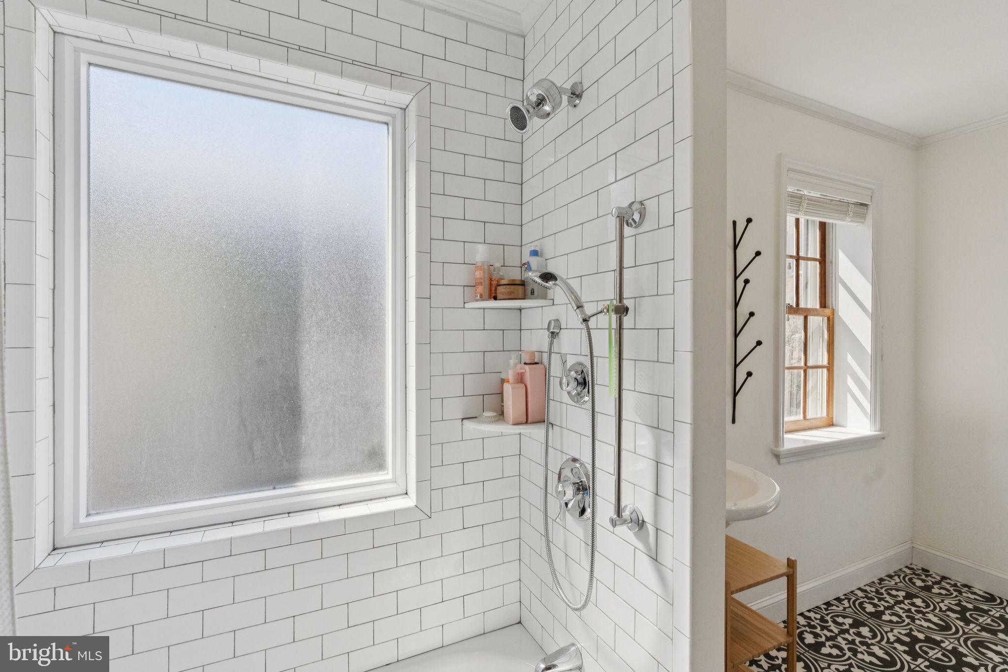 2056 Kater Street Philadelphia, PA 19146 - Photo 12 of 35