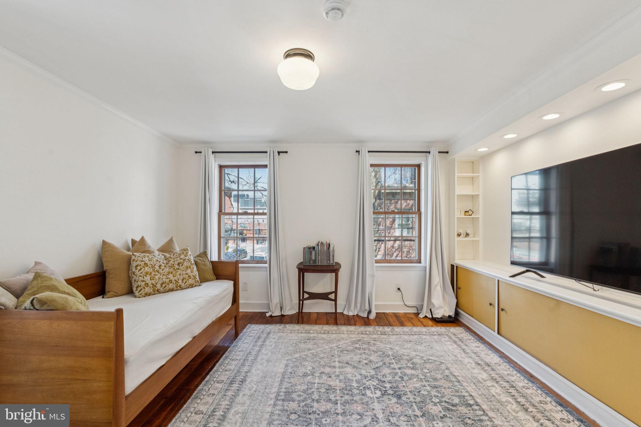 2056 Kater Street Philadelphia, PA 19146 - Photo 16 of 35