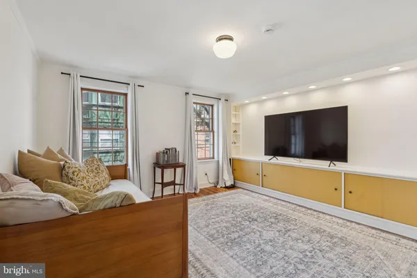 $739,000 | 2056 Kater Street, Philadelphia, PA 19146