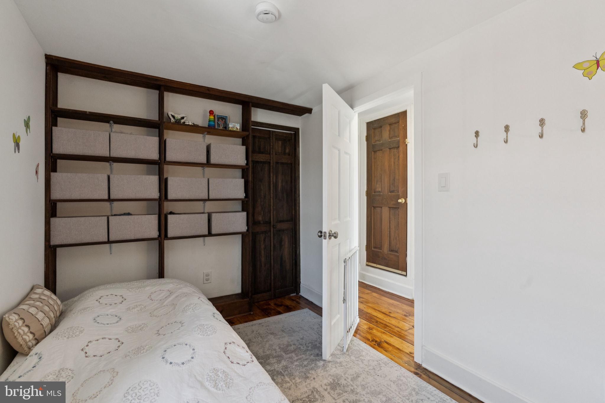 2056 Kater Street Philadelphia, PA 19146 - Photo 19 of 35