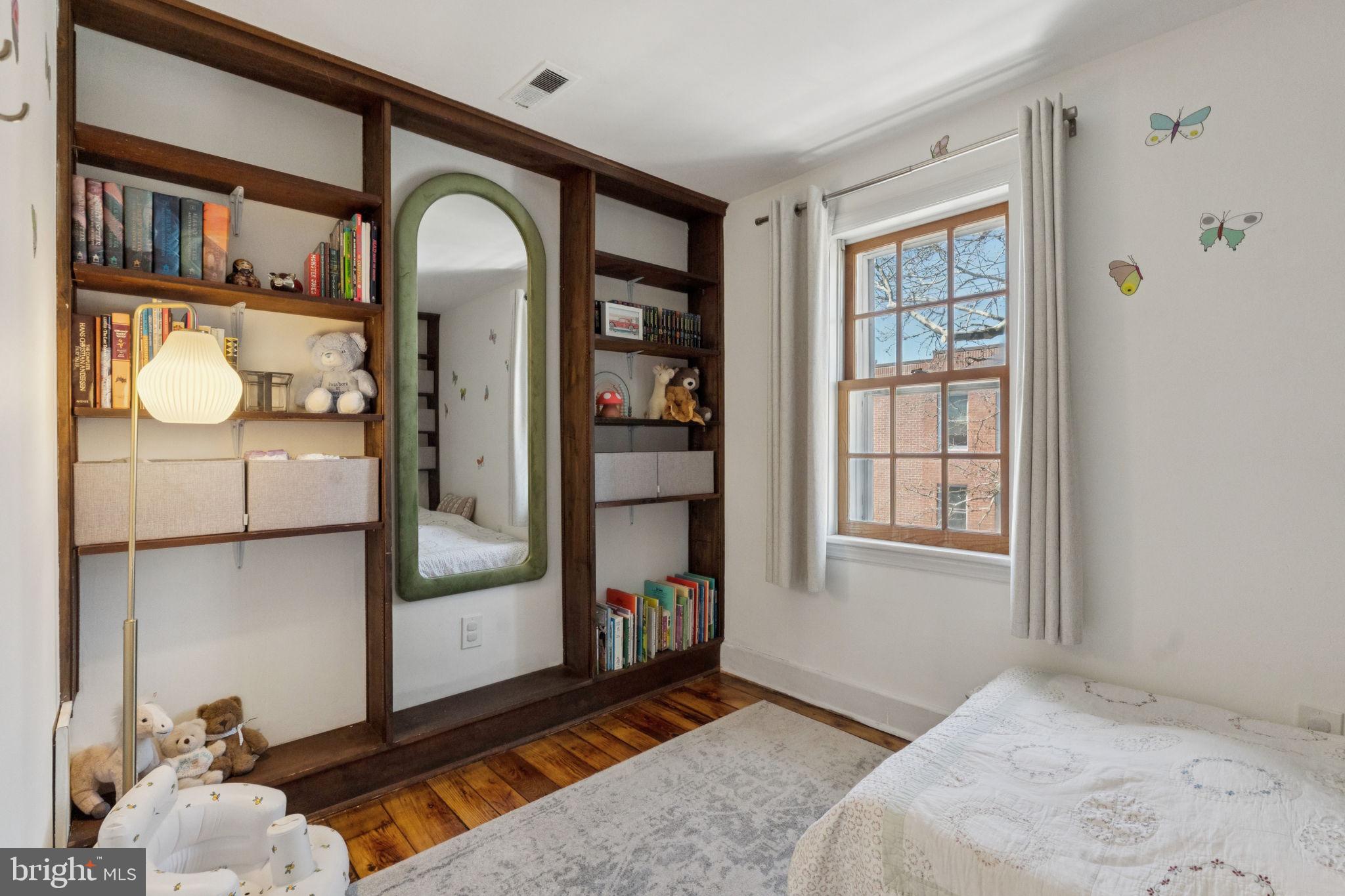 2056 Kater Street Philadelphia, PA 19146 - Photo 20 of 35