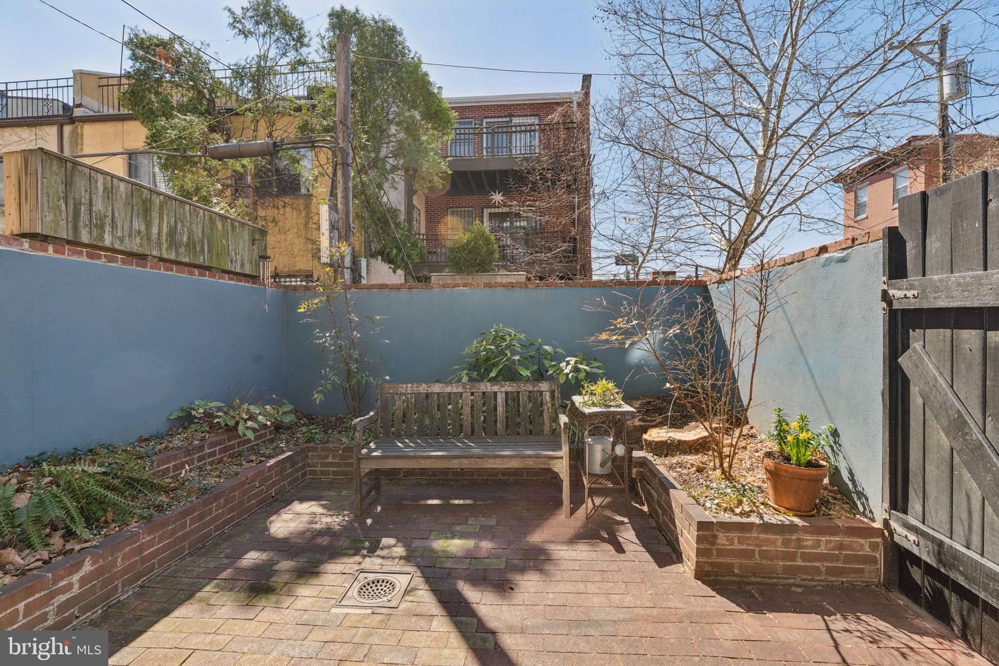 2056 Kater Street Philadelphia, PA 19146 - Photo 10 of 35