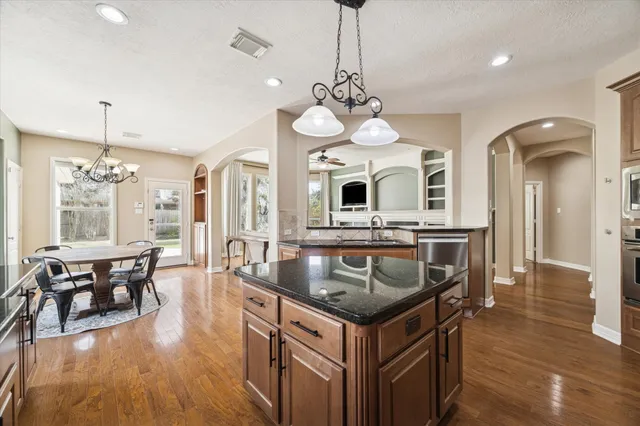 $599,000 | 2802 Taylorcrest, Missouri City, TX 77459