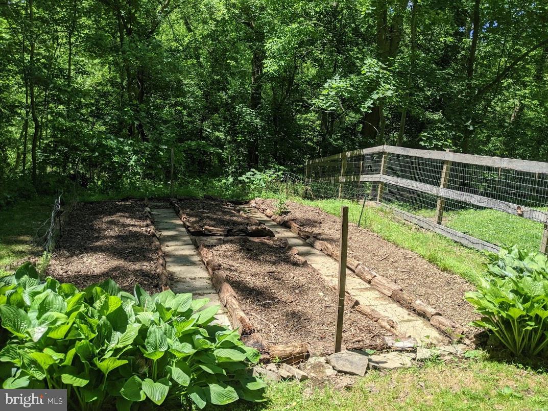 1396 Drager Road Columbia, PA 17512 - Photo 26 of 40 Gallery Image 26