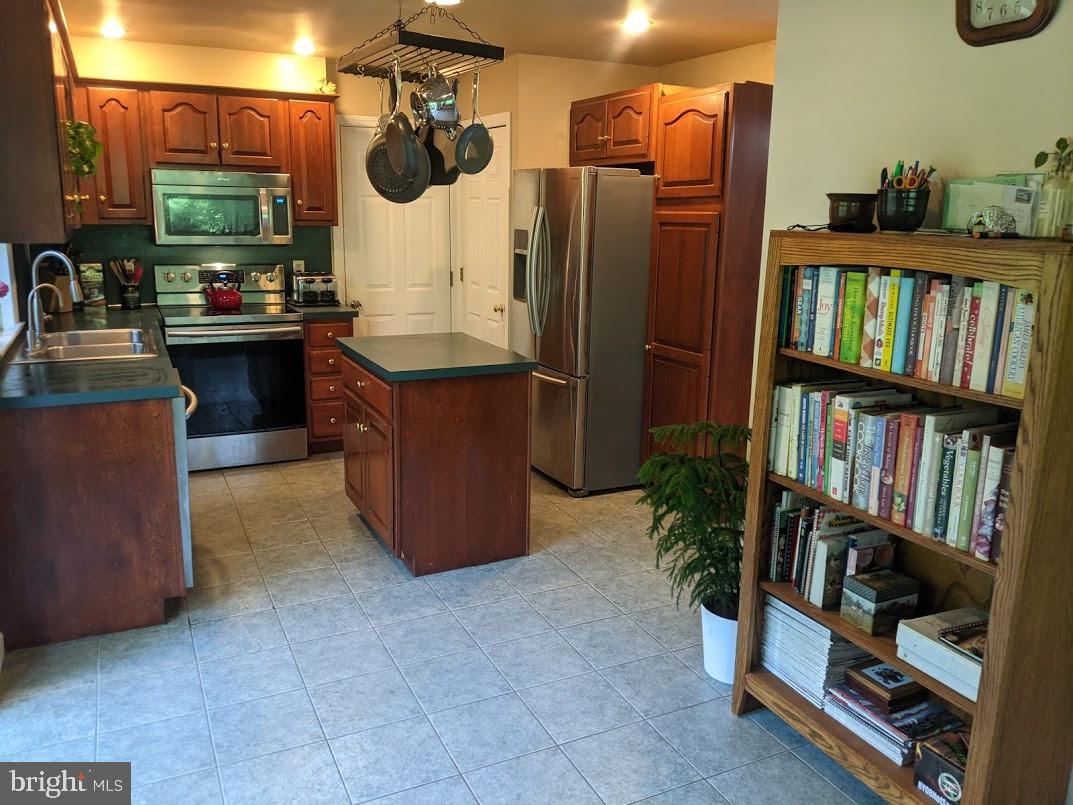 1396 Drager Road Columbia, PA 17512 - Photo 9 of 40 Gallery Image 9