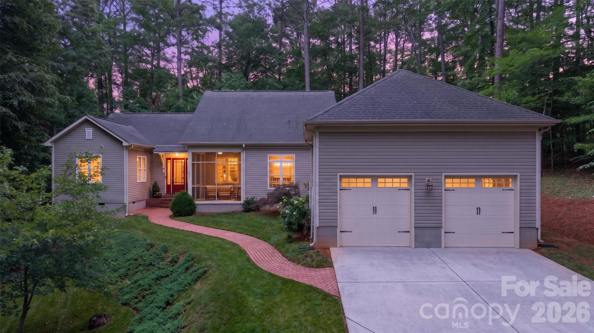 2932 Oakdale Road Charlotte, NC 28216 - Photo 6 of 47