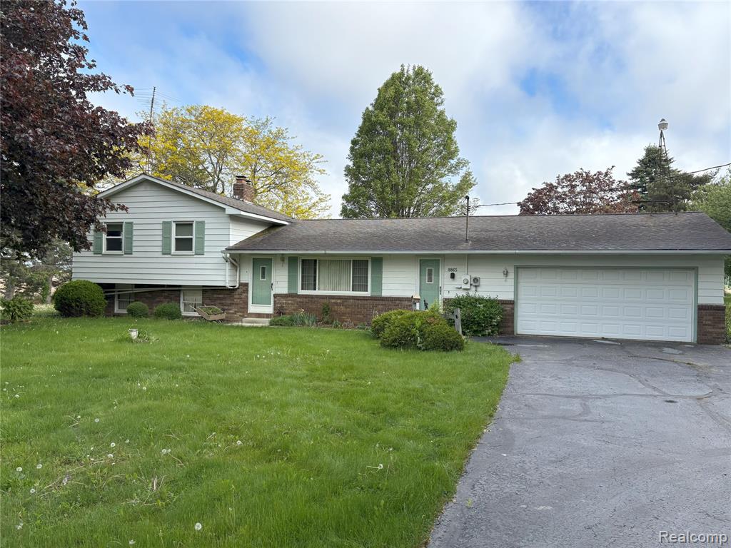 8865 East Bennington Road Durand, MI 48429 - Photo 1 of 22 Gallery Image 1
