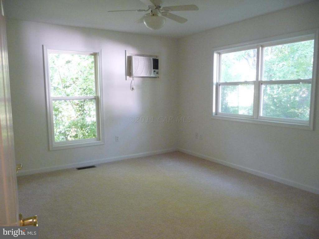 275 Windjammer Road Ocean Pines, MD 21811 - Photo 12 of 20 an empty room with a window