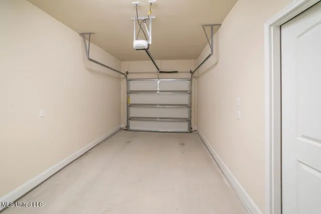 $1,800 | 875 Reunion Pl Circle, Biloxi, MS 39532