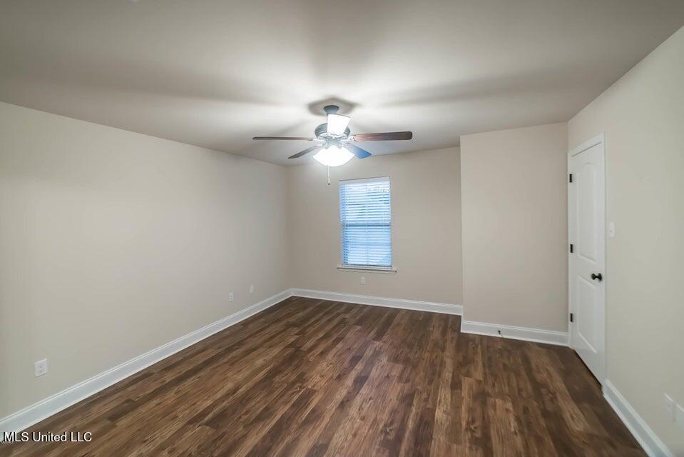 875 Reunion Pl Circle Biloxi, MS 39532 - Photo 3 of 15 20210821174835118243000000-o