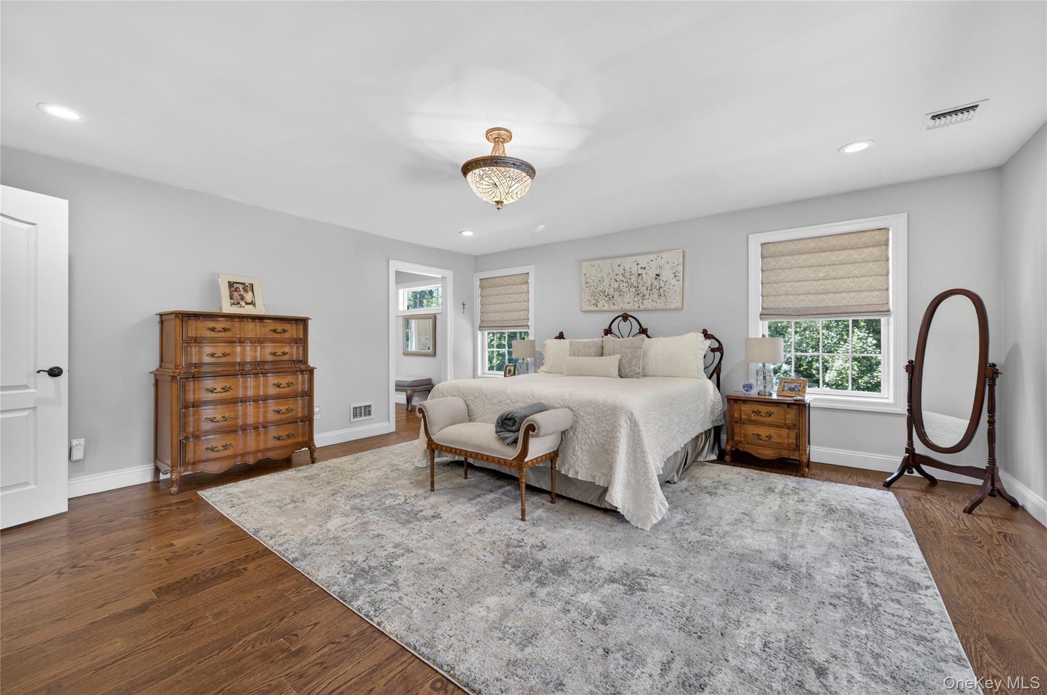 261 Harbor Road Cold Spring Harbor, NY 11724 - Photo 22 of 43