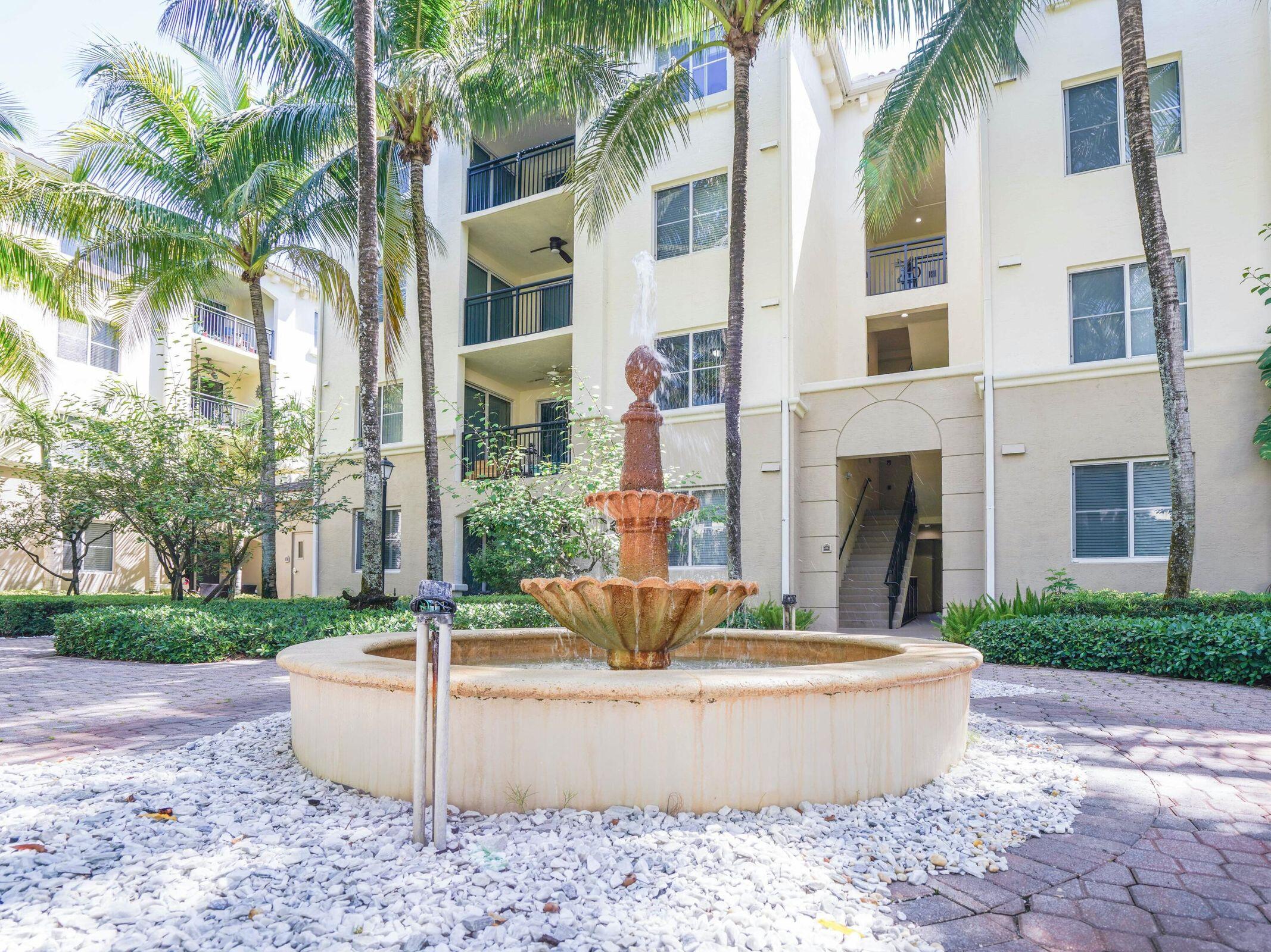 1201 Renaissance Way, Unit 201 Boynton Beach, FL 33426 - Photo 3 of 29 20250324193830542009000000-o