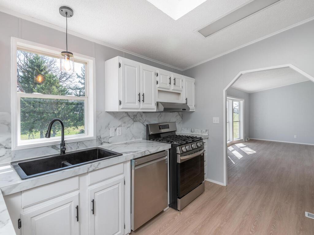 7975 Airport Road Waconia, MN 55387 - Photo 5 of 29 Gallery Image 5