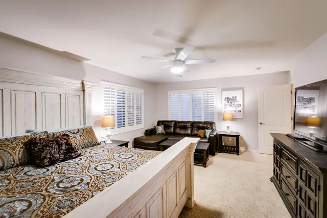 $3,800 | 3327 East Loma Vista Street, Gilbert, AZ 85295