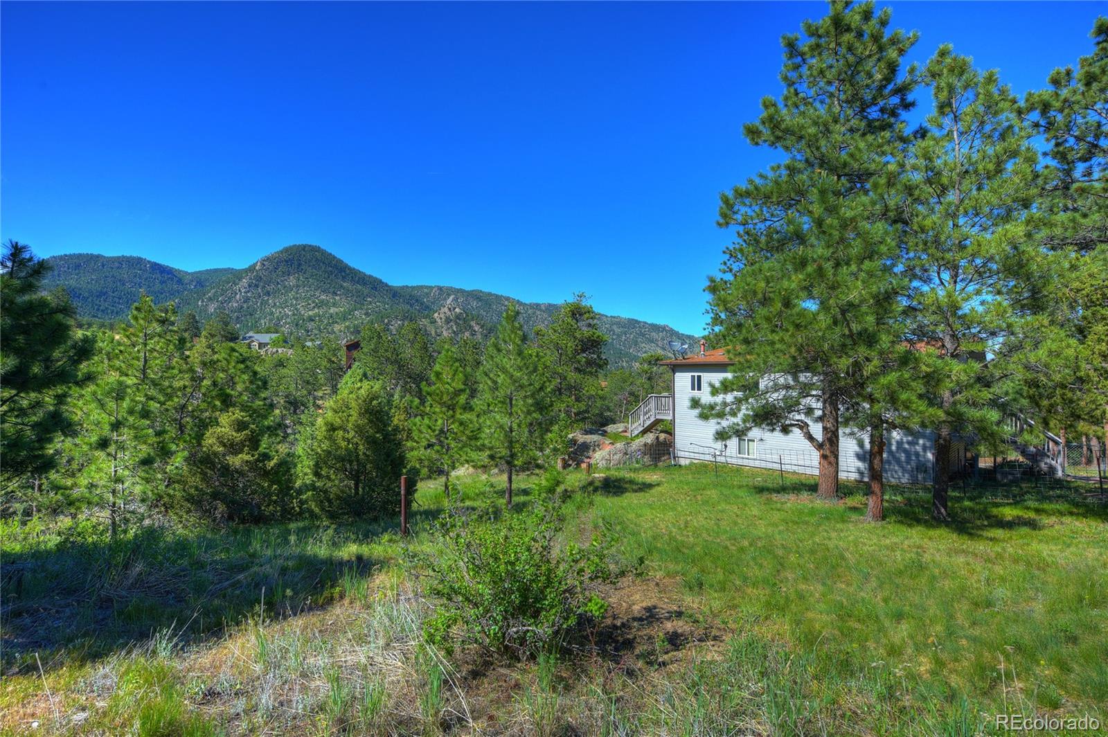 544 Apache Road Lyons, CO 80540 - Photo 26 of 39 Gallery Image 26